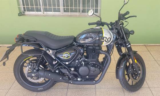 ROYAL ENFIELD HUNTER 350 